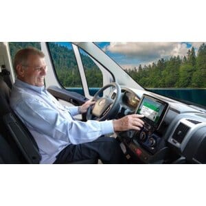 ALPINE i902D-DU autoradio za vrhunski zvuk u vozilu.