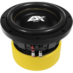 Auto subwoofer za snažan bass zvuk.