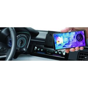 Auto radio Pioneer SPH-10BT s Bluetooth povezivanjem i ekranom.
