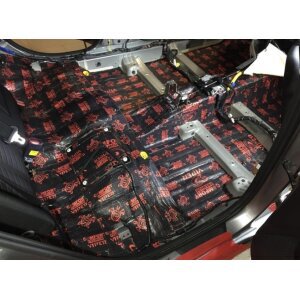 Viper 3mm bitumen izolacija za zvučnu i toplinsku zaštitu automobila.