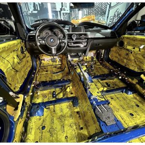 Izolacija za automobilsku kabinu od bitumenske mat spidder 3,5 mm, 500x700 mm, za bolju zvučnu i top.