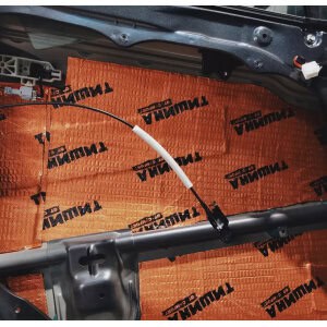 Izolacija od bitumena za automobil, COMFORT MAT BRONZE 2 MM, 500x700 mm, za bolju zvučnu i toplinsku.