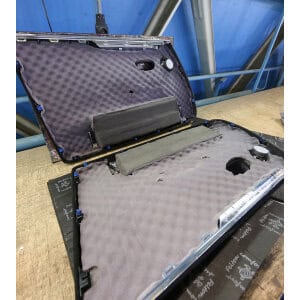 Zvučna izolacija COMFORT MAT SOFT WAVE 15 MM za automobile, 700x1000 mm, visokokvalitetna pjena za s.