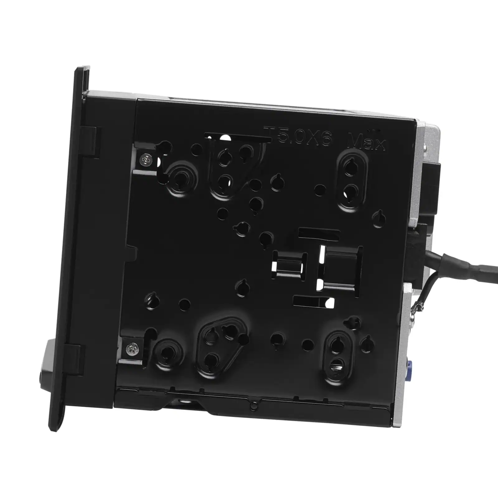 Auto radio JBL Legend 700D za vrhunski zvuk u vozilu.